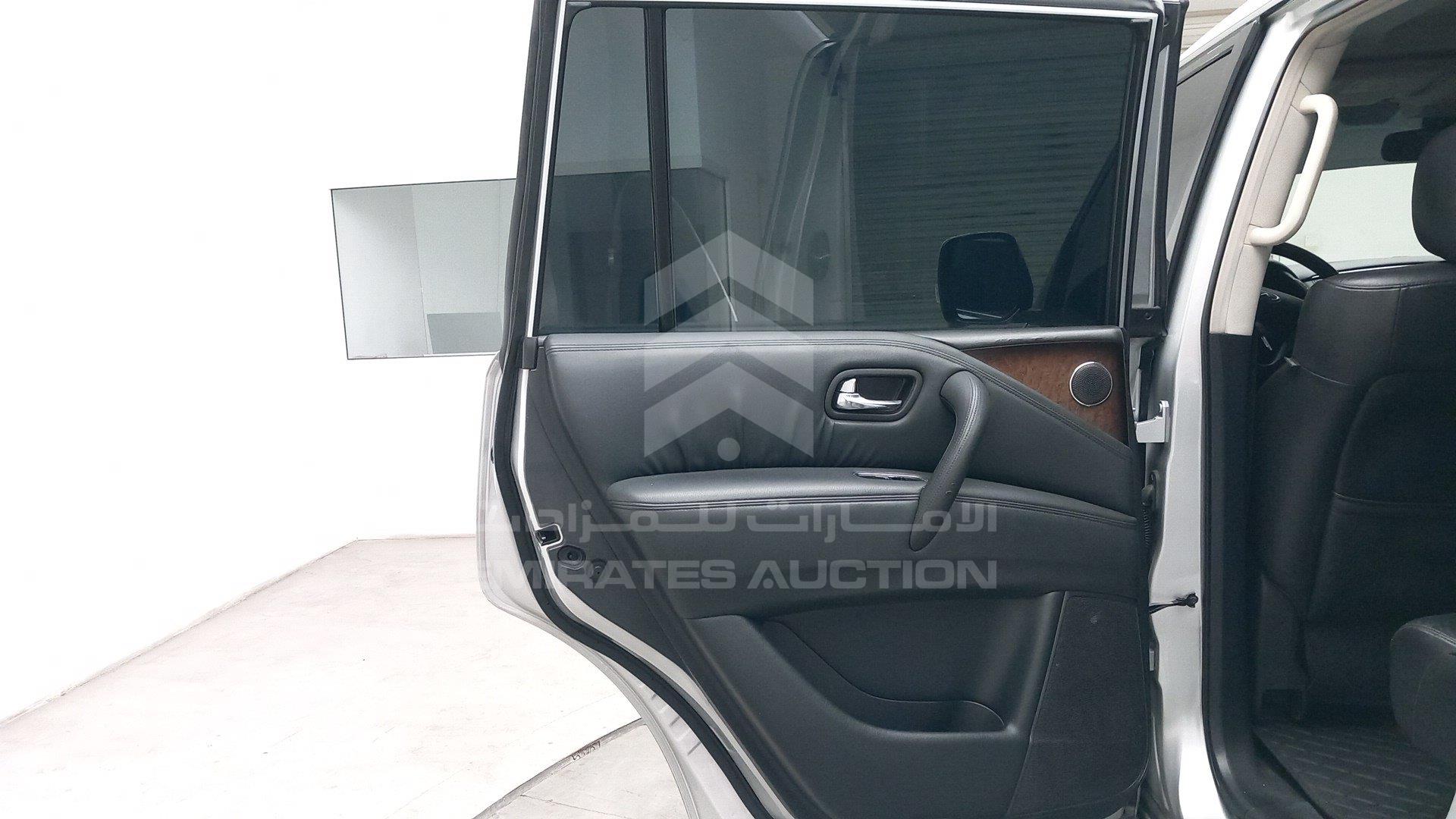 JNRAZ25Y2B9000763 - 2011 Infiniti QX56 - #496801