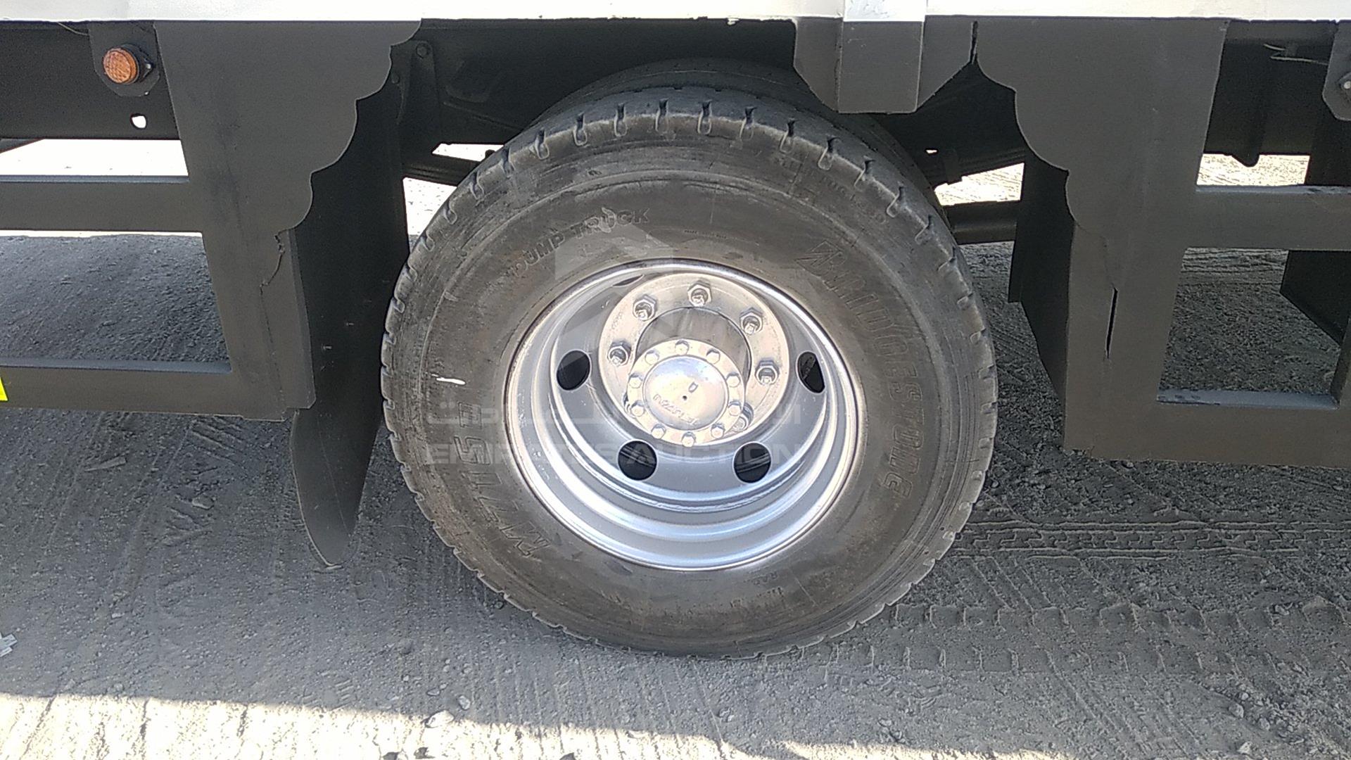 2013 ISUZU FVR VIN: LWLYURAX8DL004021