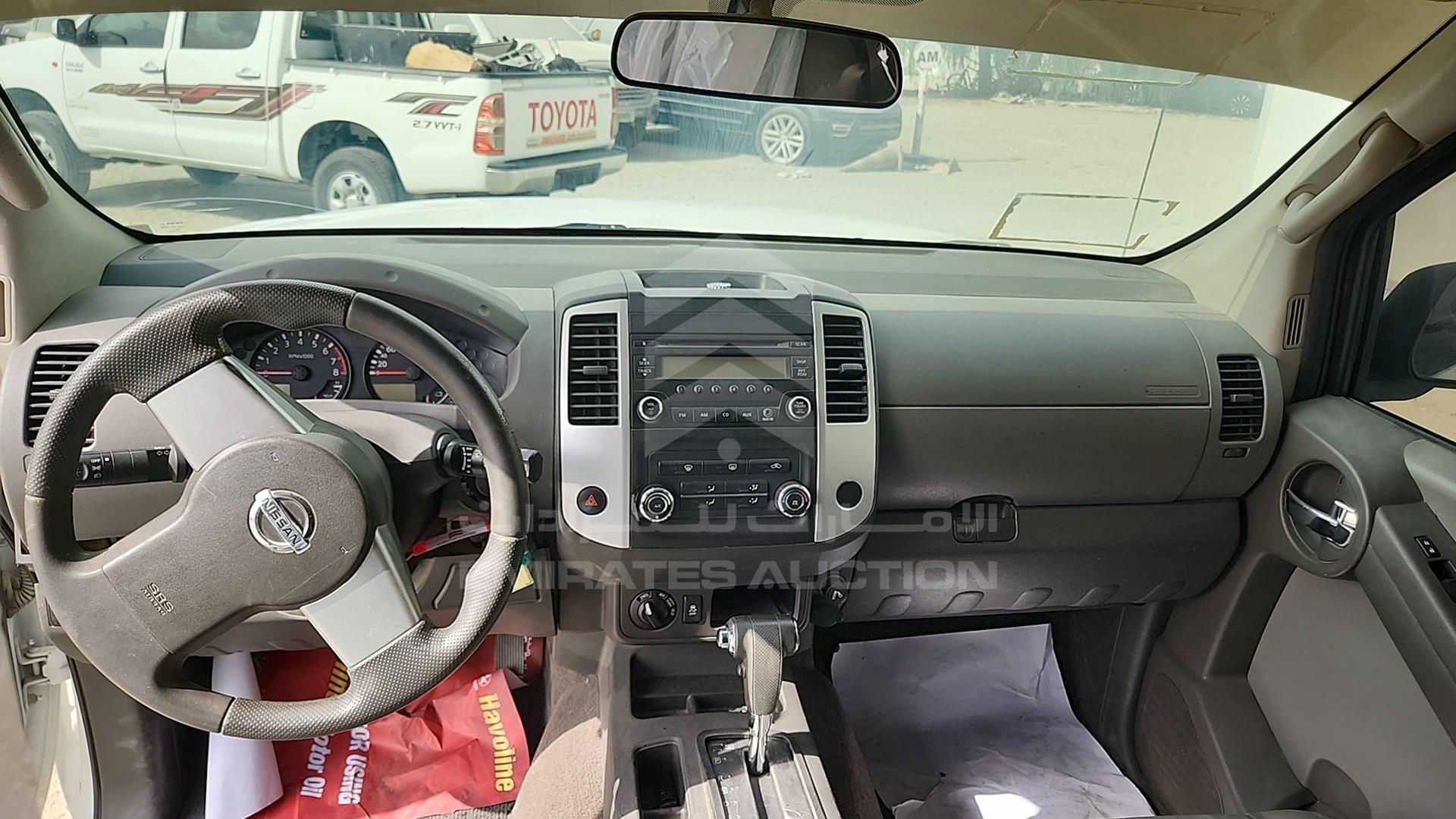 2013 NISSAN XTERRA VIN: 5N1AN0N64DN817561