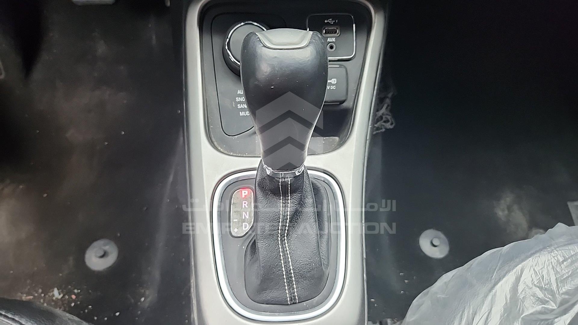 2020 JEEP COMPASS VIN: 3C4NJDCBXLT146047