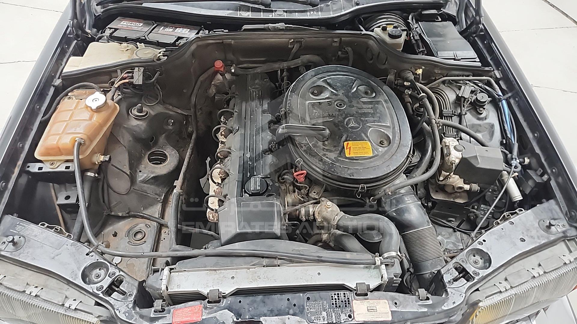 1989 MERCEDES SEL 300 VIN: WDBCA25E2KA466194