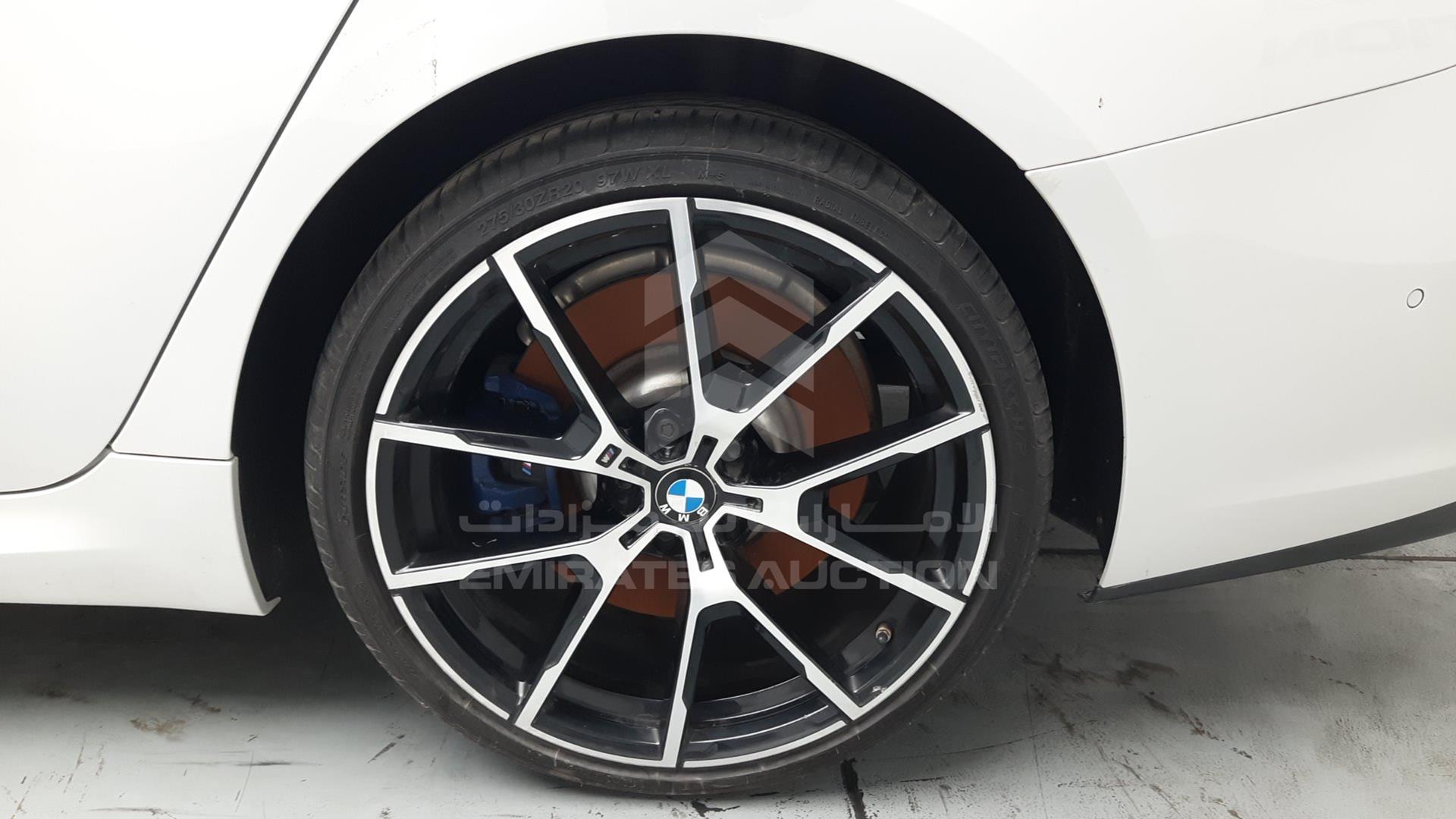 2020 BMW 840 VIN: WBAGV2A04LCE07560