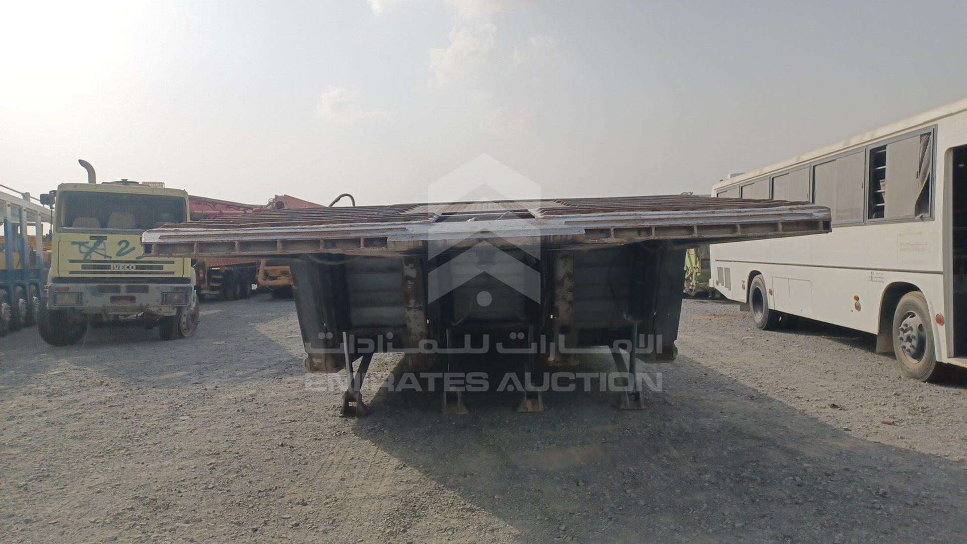 2018 LOW BED 4 AXLES VIN: D084567DXBTRAILER