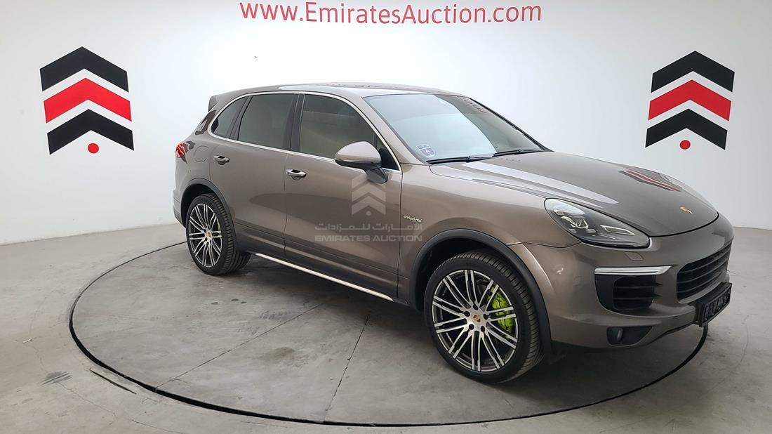 2015 Porsche Cayenne for sale in UAE WP1ZZZ92ZFLA51588 441975