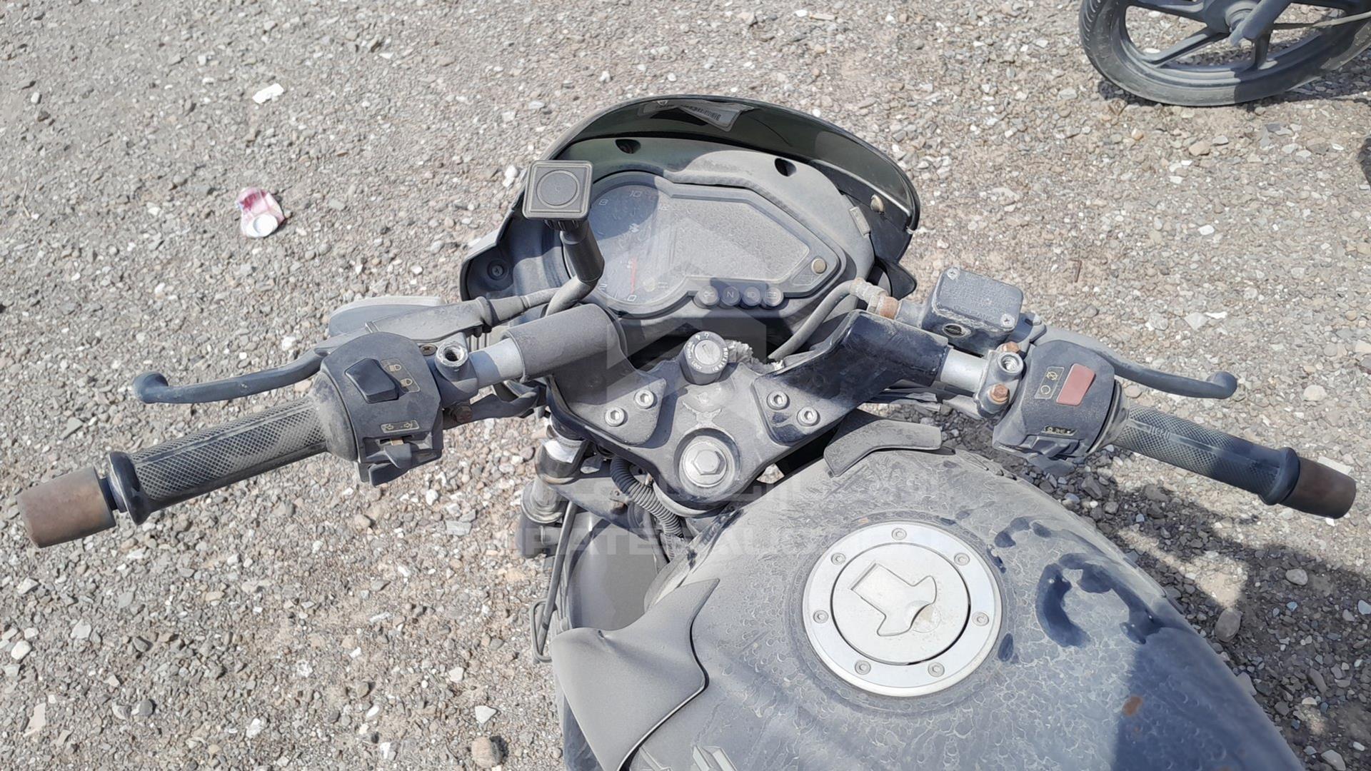 2015 BAJAJ PULSAR 150 VIN: MD2A11CZ9FWD40137