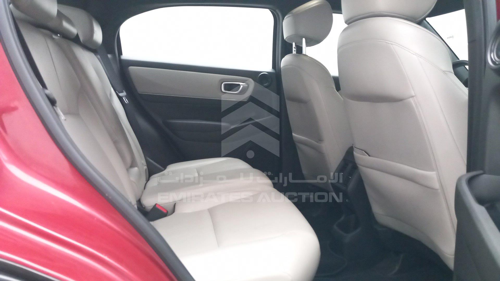 2022 HONDA HRV VIN: MRJRV3875NT010053