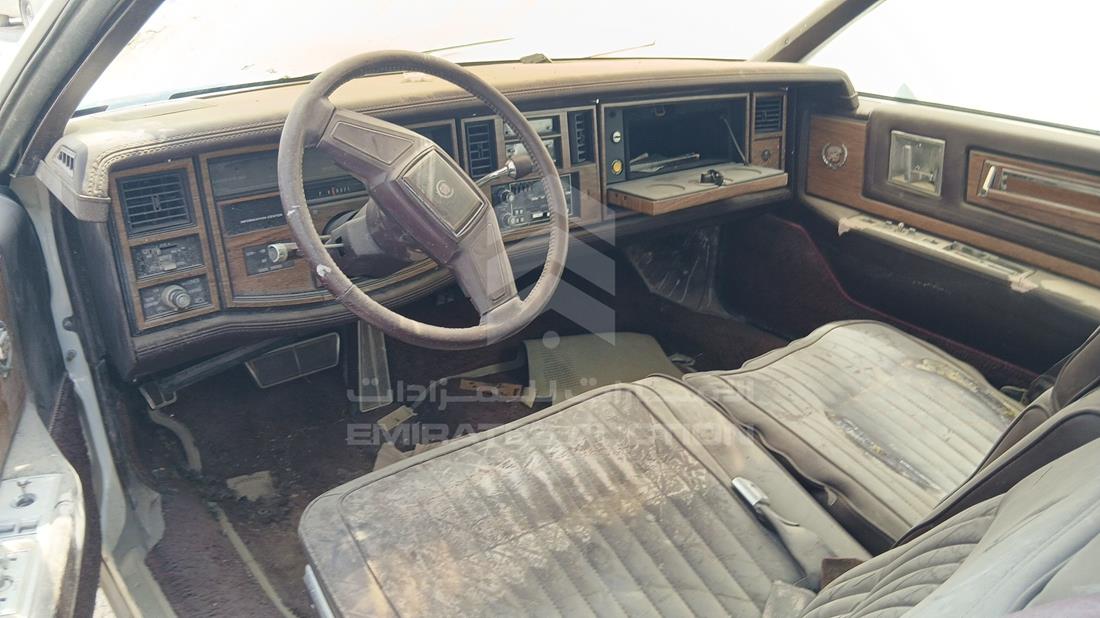 Cadillac - Scrap without document — Front Left Driver Dashboard View — Photo 11