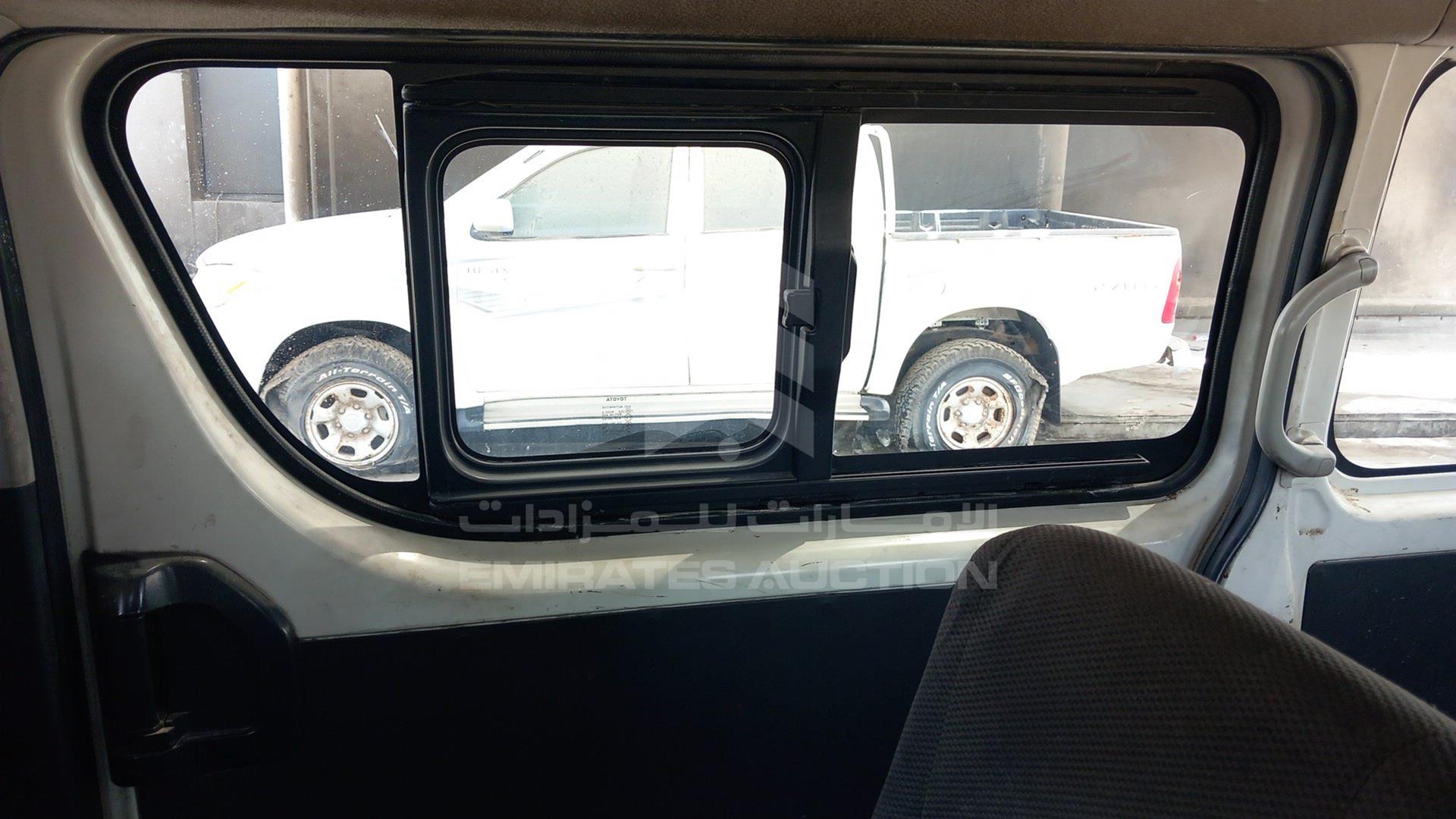 2016 TOYOTA HIACE VIN: JTGRX12P3G8047783