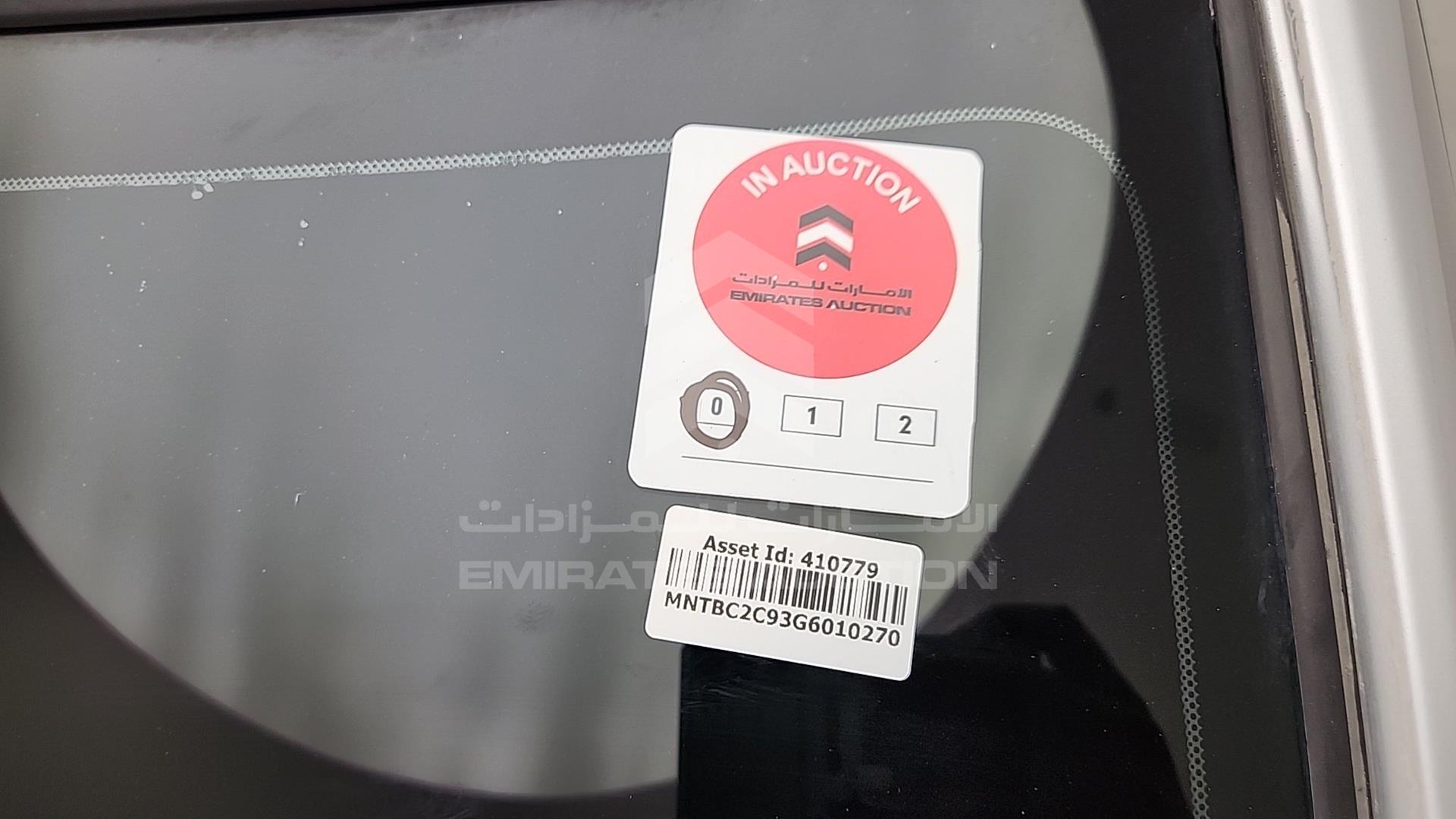 2016 NISSAN TIIDA VIN: MNTBC2C93G6010270