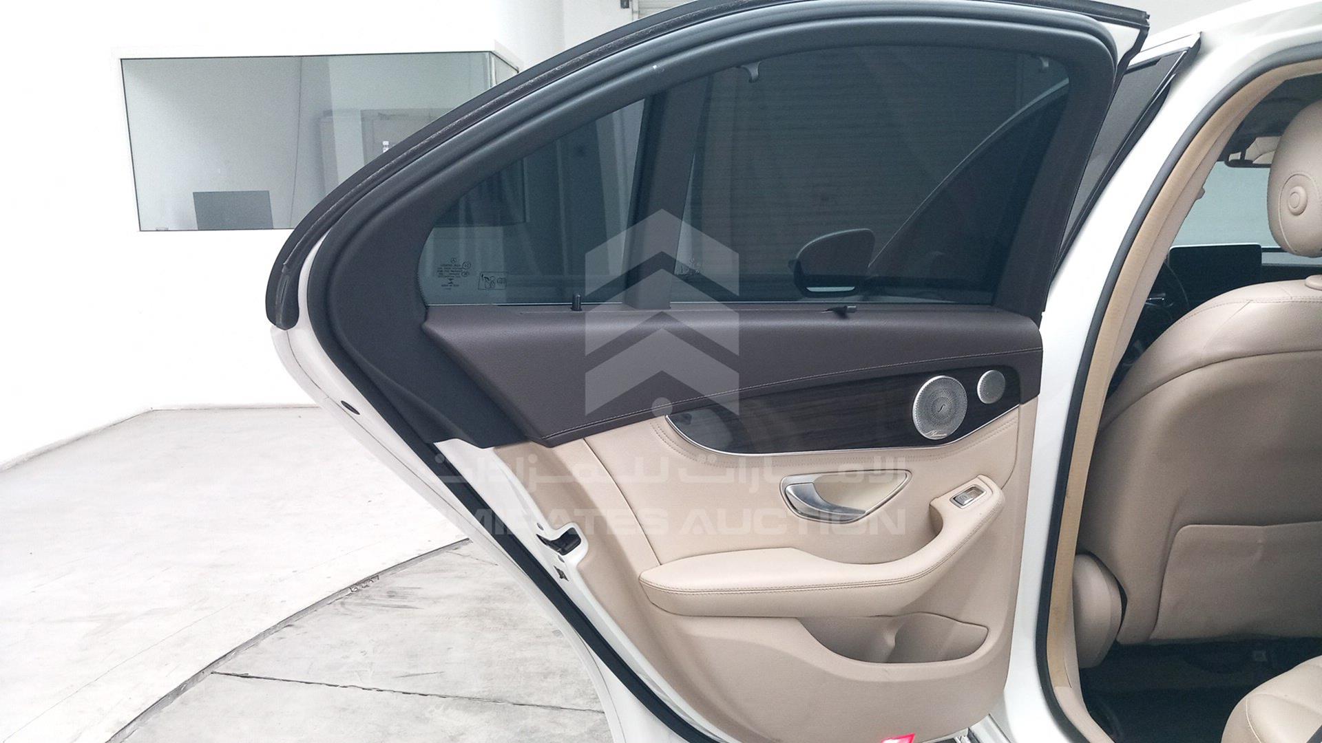 2015 MERCEDES C 300 VIN: 55SWF4KBXFU040349