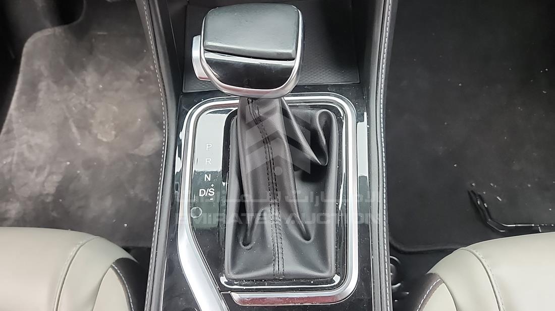 2023 JAC JS4 — Gear View — Photo 20