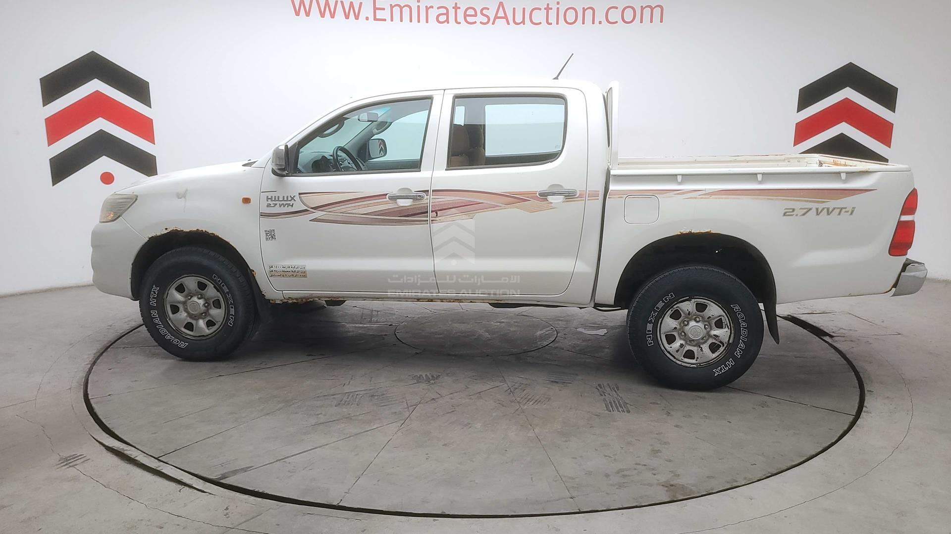 2015 TOYOTA HILUX VIN: MR0FX22G7F1437655