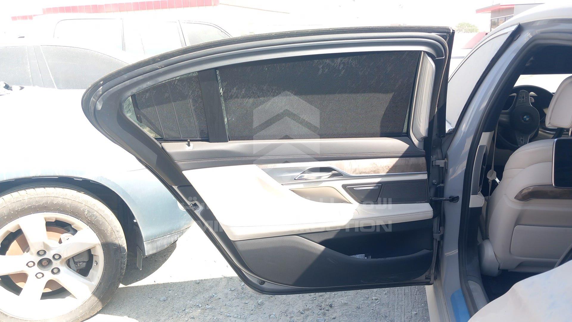 2020 BMW 730 VIN: WBA7T0108LCD21517