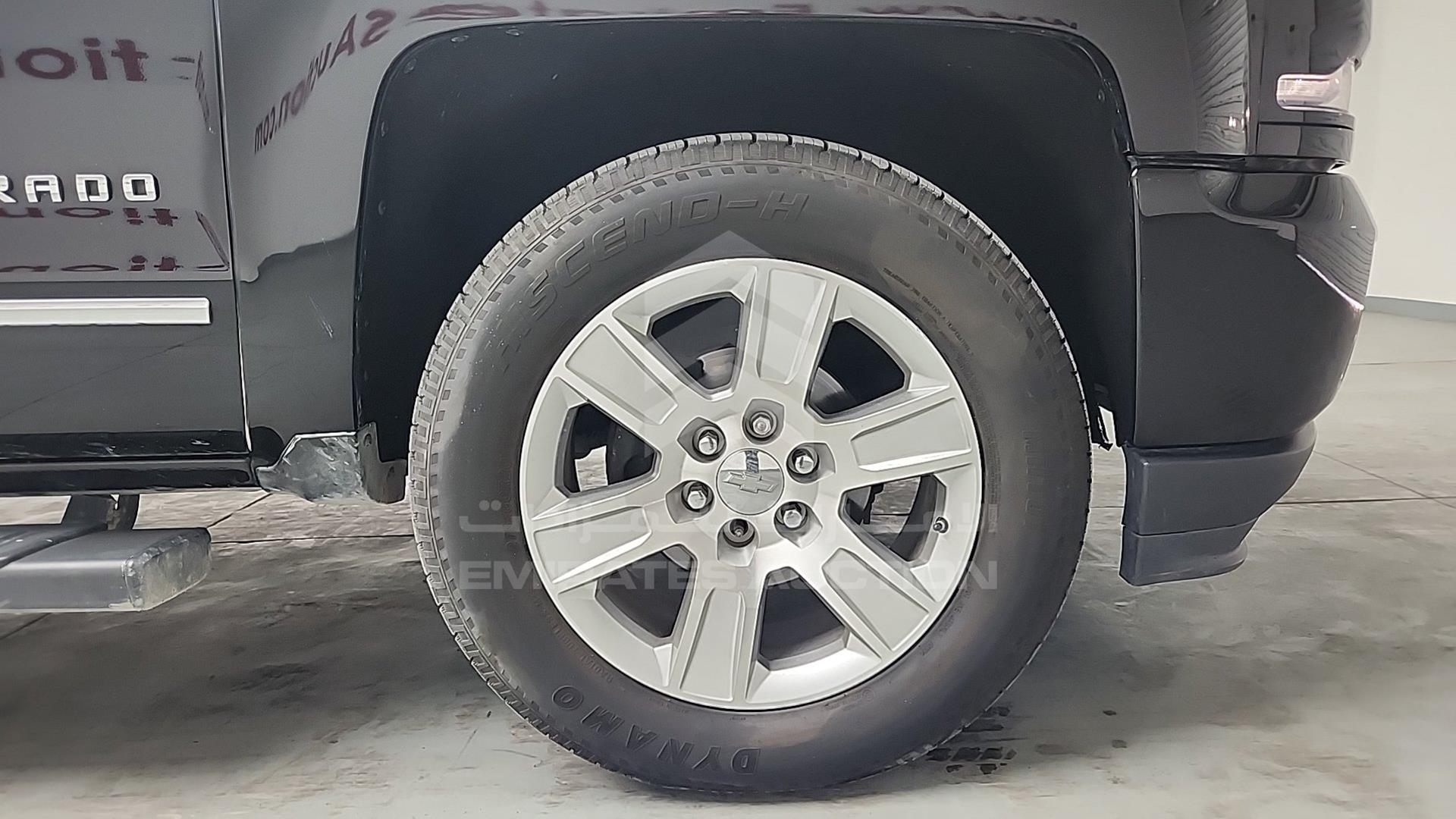 2018 CHEVROLET SILVERADO VIN: 3GCUKSEJ1JG368211
