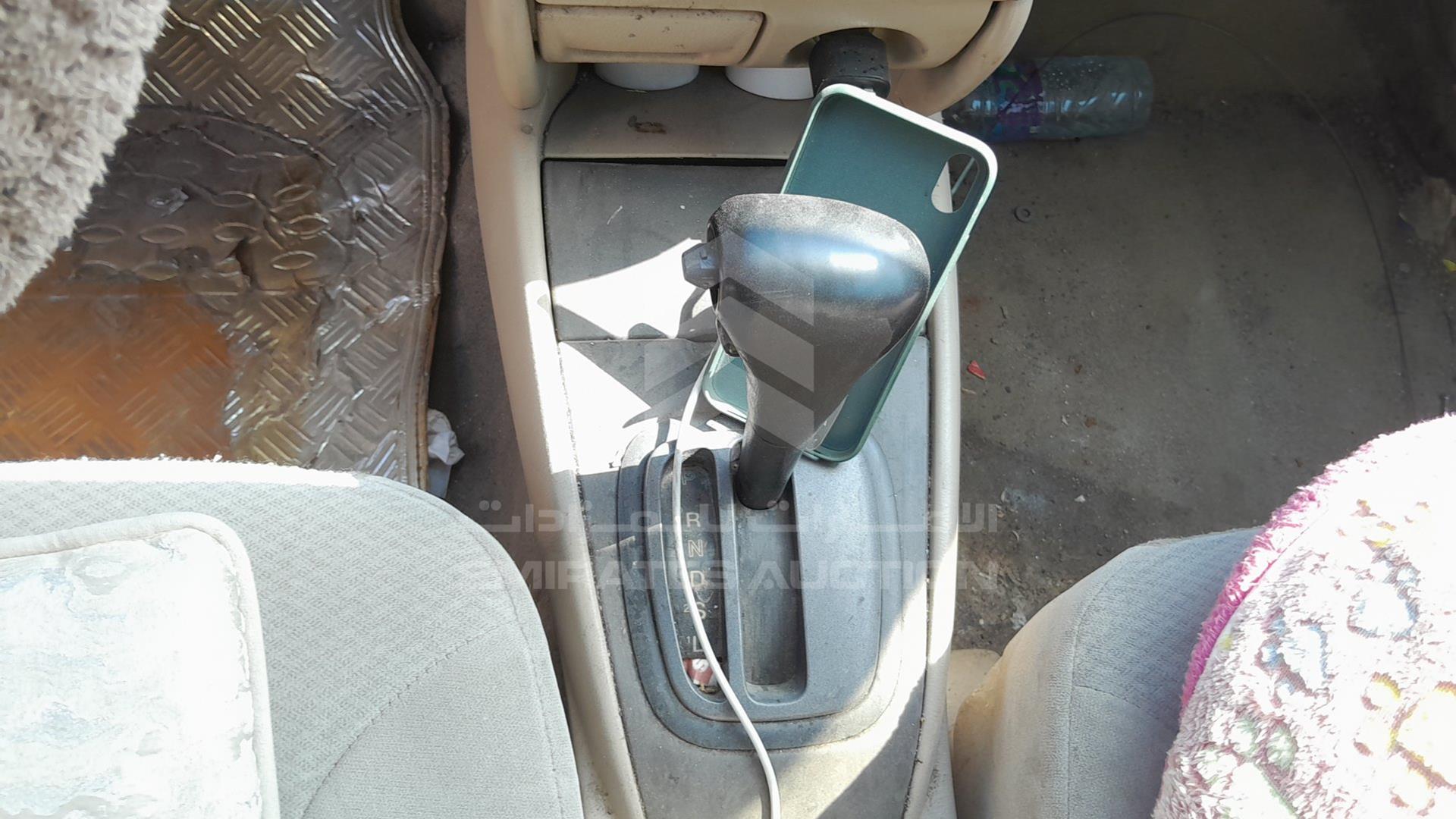 2003 MAZDA 323 VIN: JM7BJ12M531221982