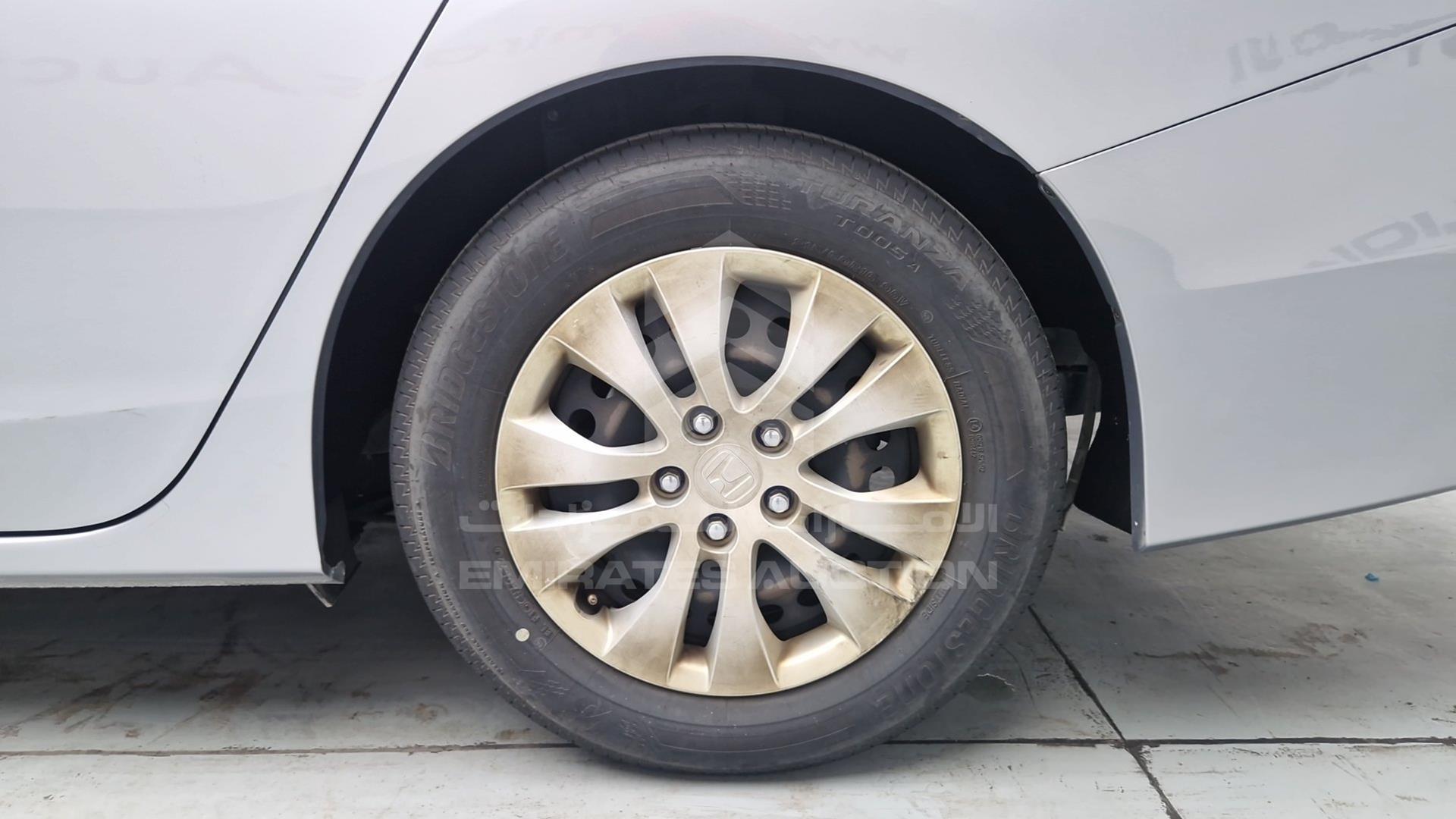 2017 HONDA ACCORD VIN: 1HGCR2613HA606401