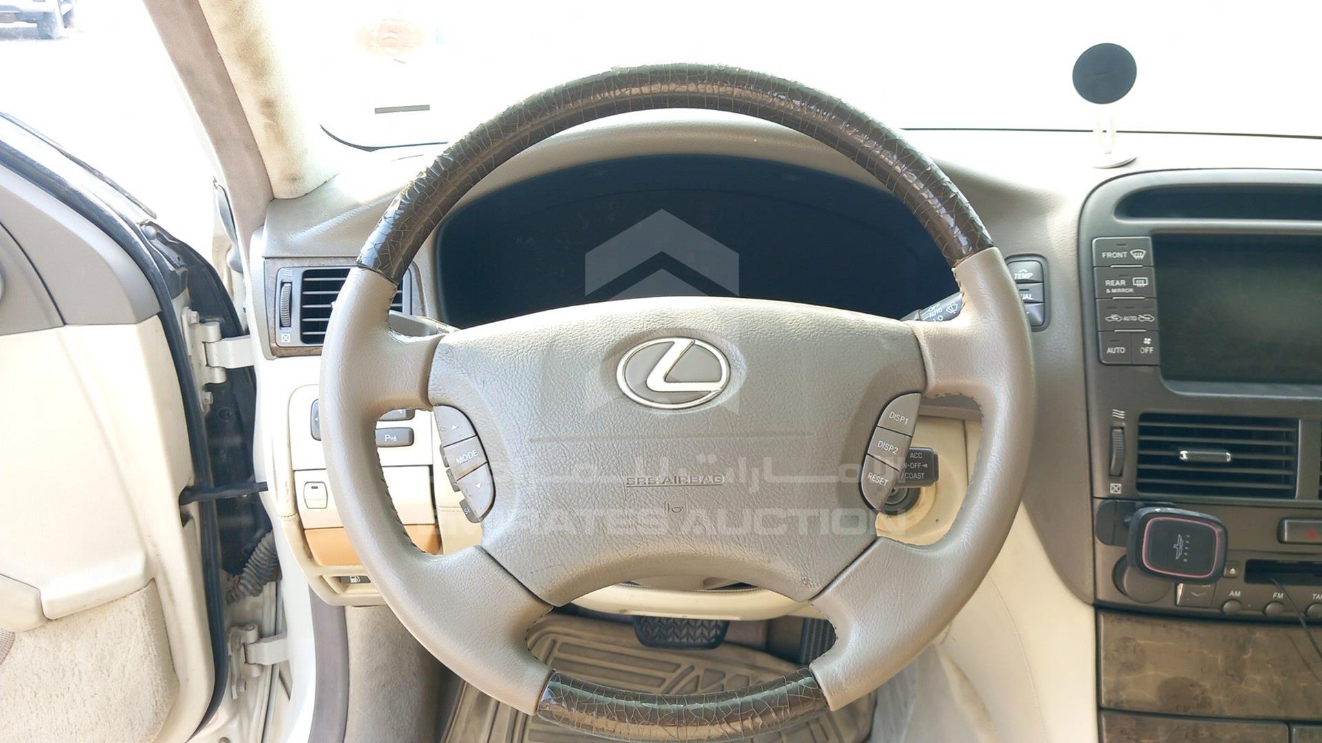 2003 LEXUS LS 430 VIN: JTHBN30F630092539
