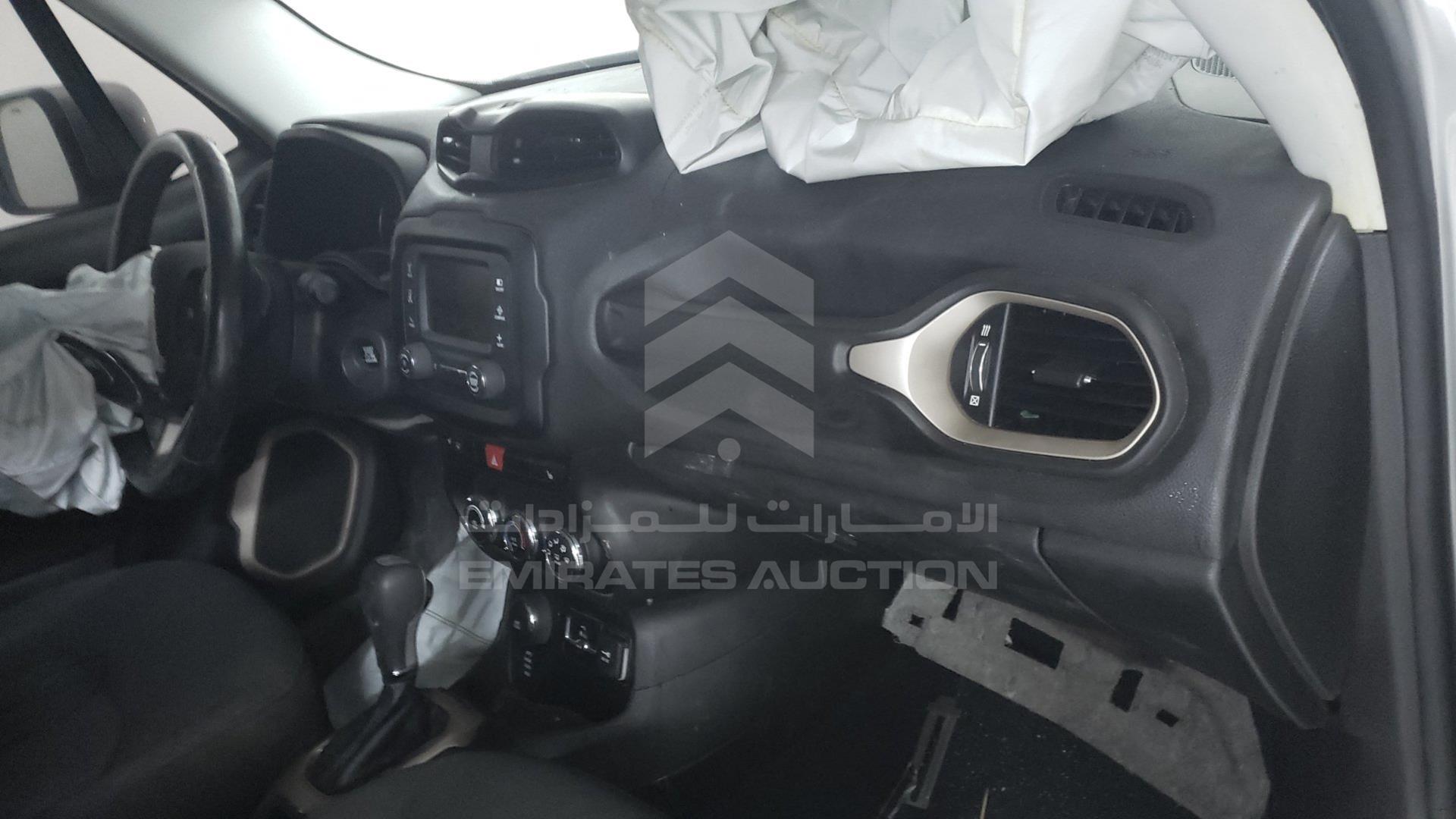 2015 JEEP RENEGADE VIN: ZACCJBBT7FPB29000