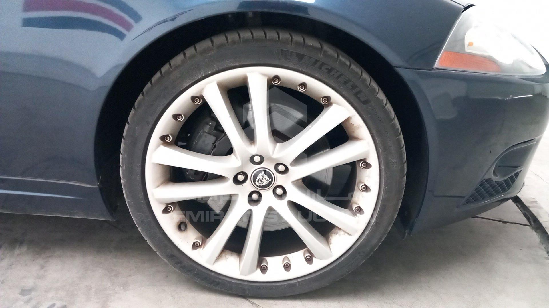2008 JAGUAR XK VIN: SAJAA43G189B25229