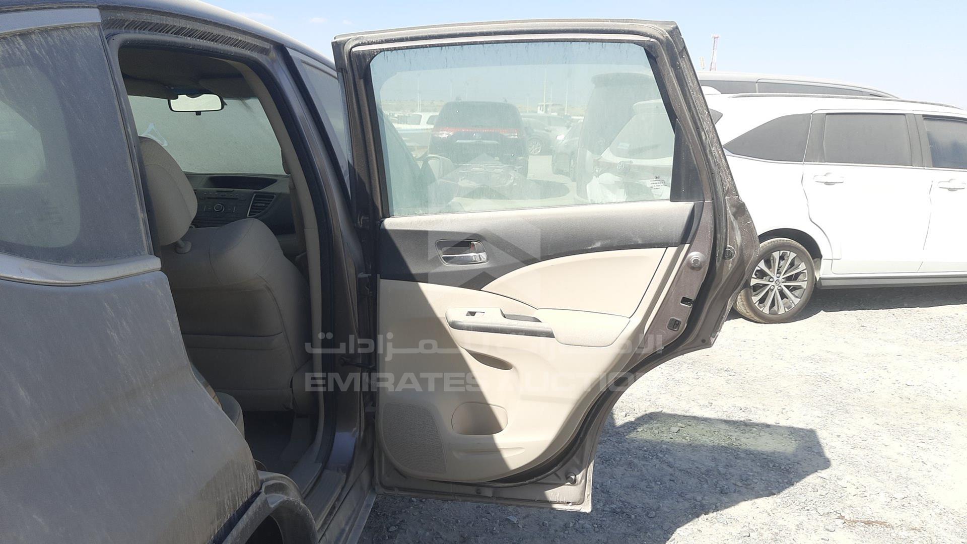 2016 HONDA CRV VIN: 5J6RM3832GL700052