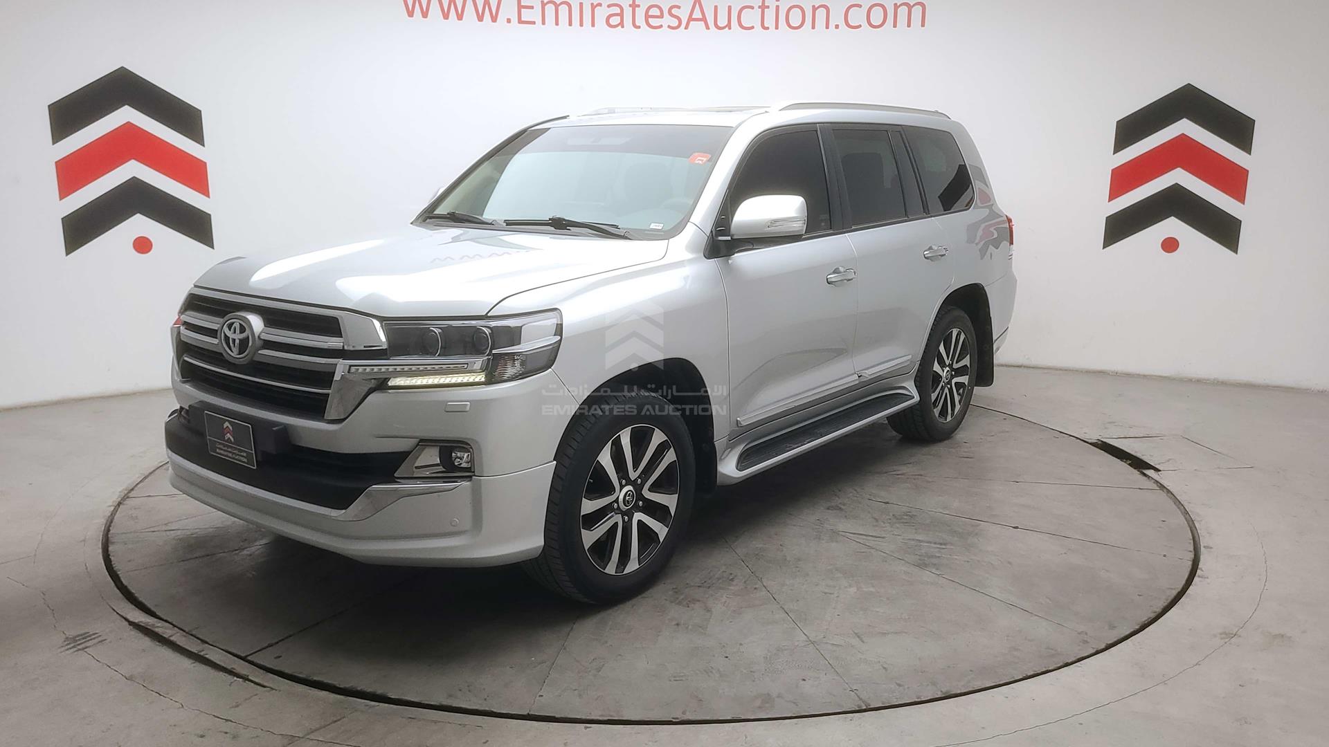 2019 TOYOTA LAND CRUISER VIN: JTMHX01J6K4189139