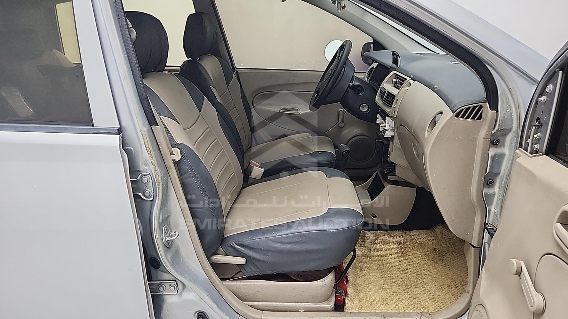 2006 DAIHATSU CHARADE VIN: JD1GL100X61052718