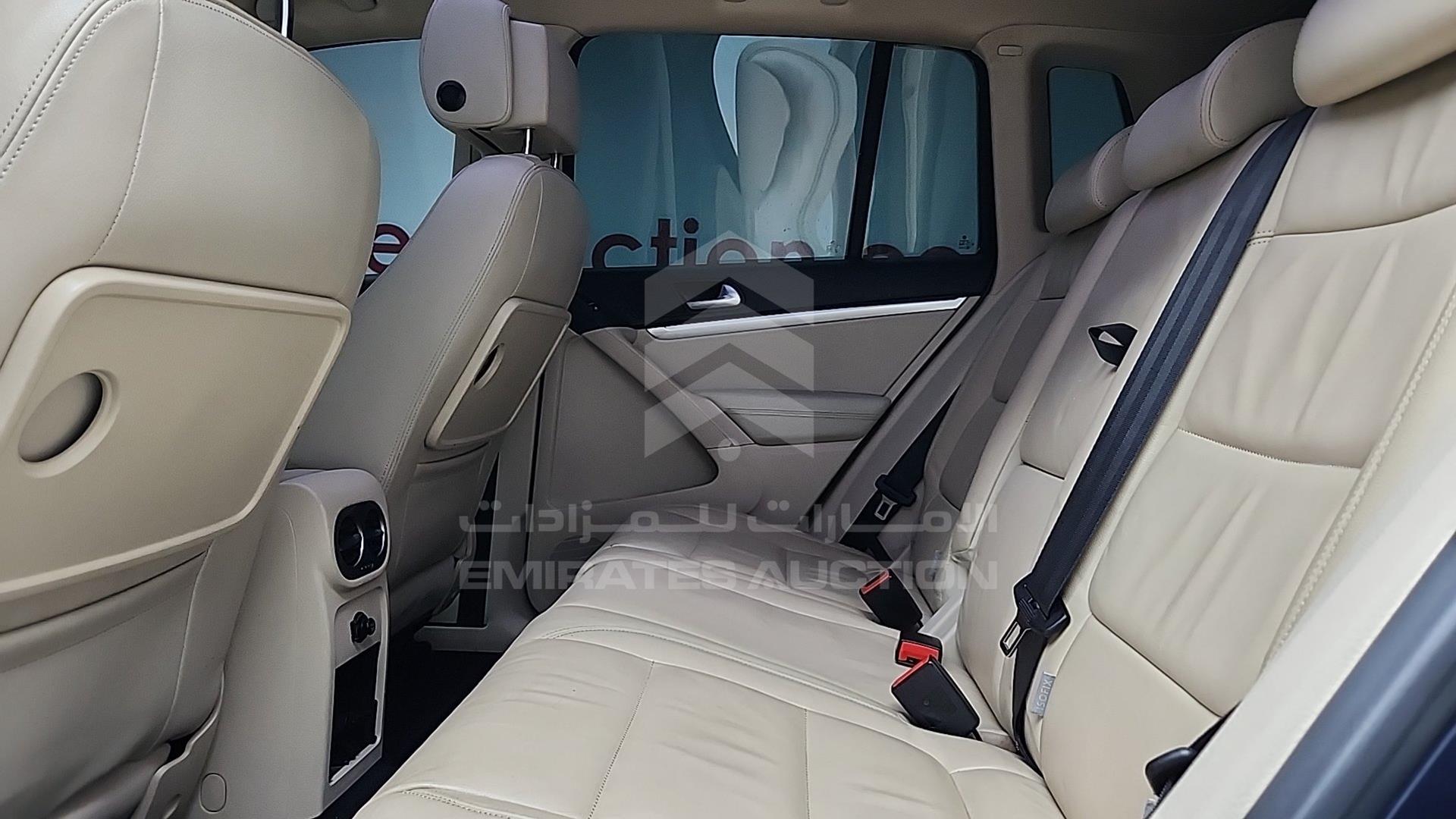 2012 VOLKSWAGEN TIGUAN VIN: WVGCE25N8CW510009