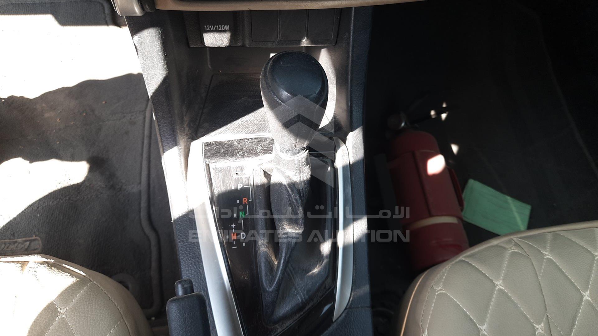 2019 TOYOTA COROLLA VIN: RKLBB9HE3K5231023