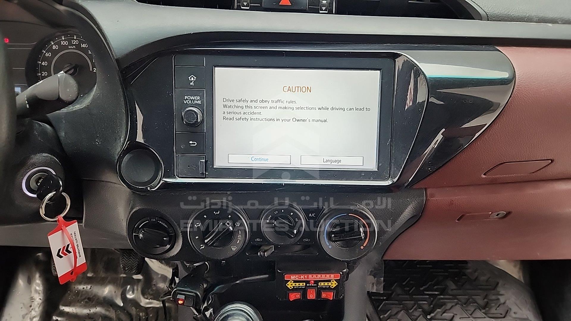 2022 TOYOTA HILUX VIN: MR0DX9CD5N2527741