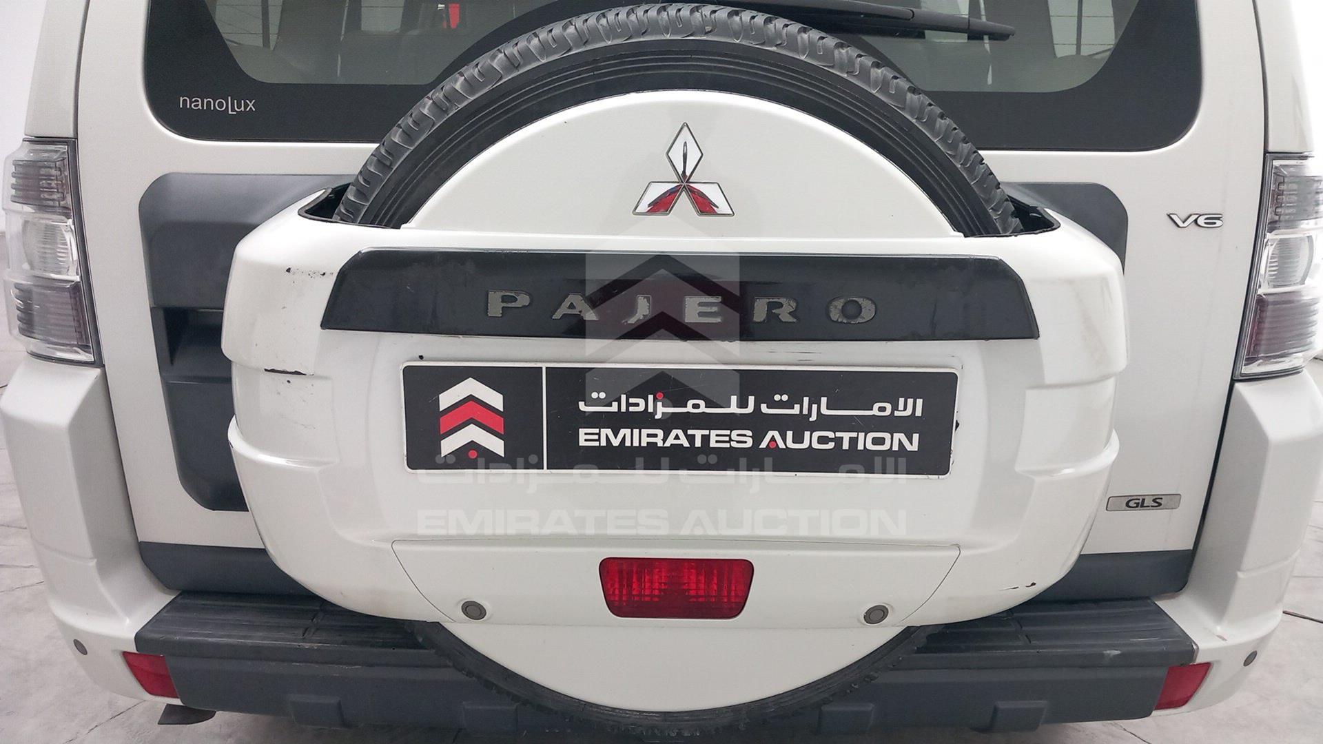 2010 MITSUBISHI PAJERO VIN: JMYLRV95WAJ713865