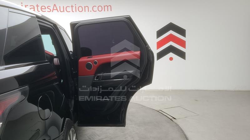 SALWA2EF7GA547408 Auction: EmiratesAuction Lot: 412101 SALWA2EF7GA547408 Range Rover Sport 2016 BLACK Photo 41