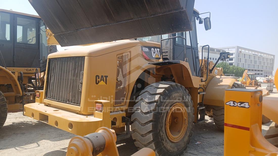 2013 Caterpillar 950H — Rear Right Angle — Photo 10