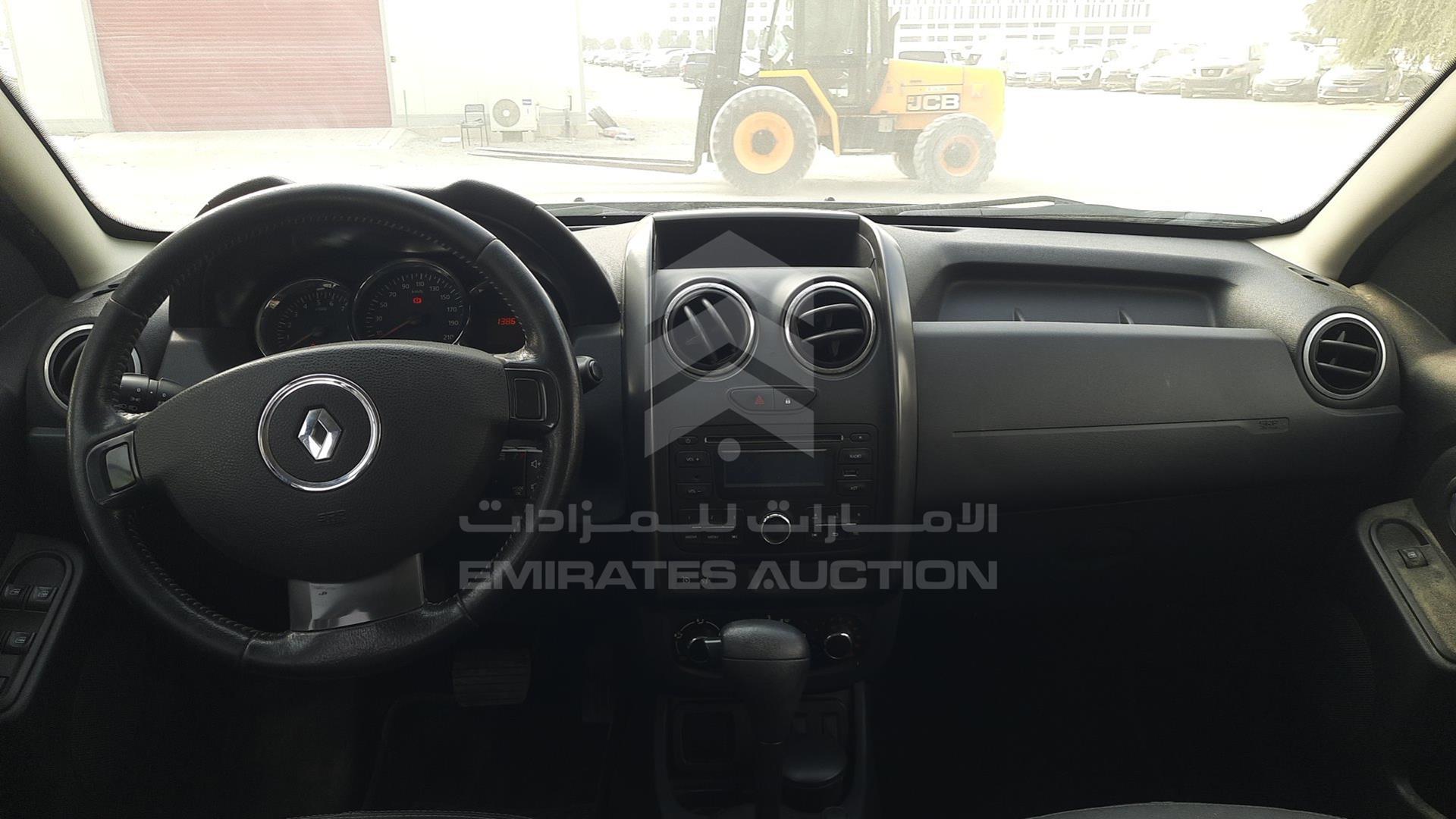 2017 RENAULT DUSTER VIN: VF1HSRCH5HA502395
