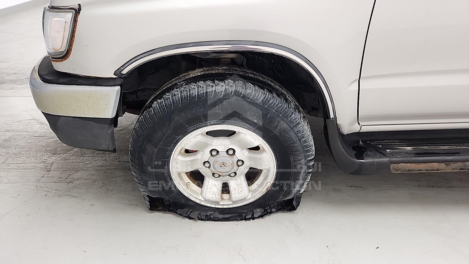 2000 TOYOTA 4 RUNNER VIN: JT3HN86R4Y0322987
