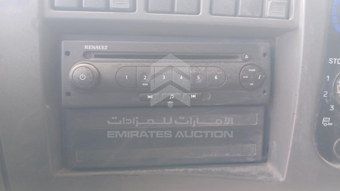2014 Renault 440 — Entertainment Systems & Camera Monitor & Navigation — Photo 17
