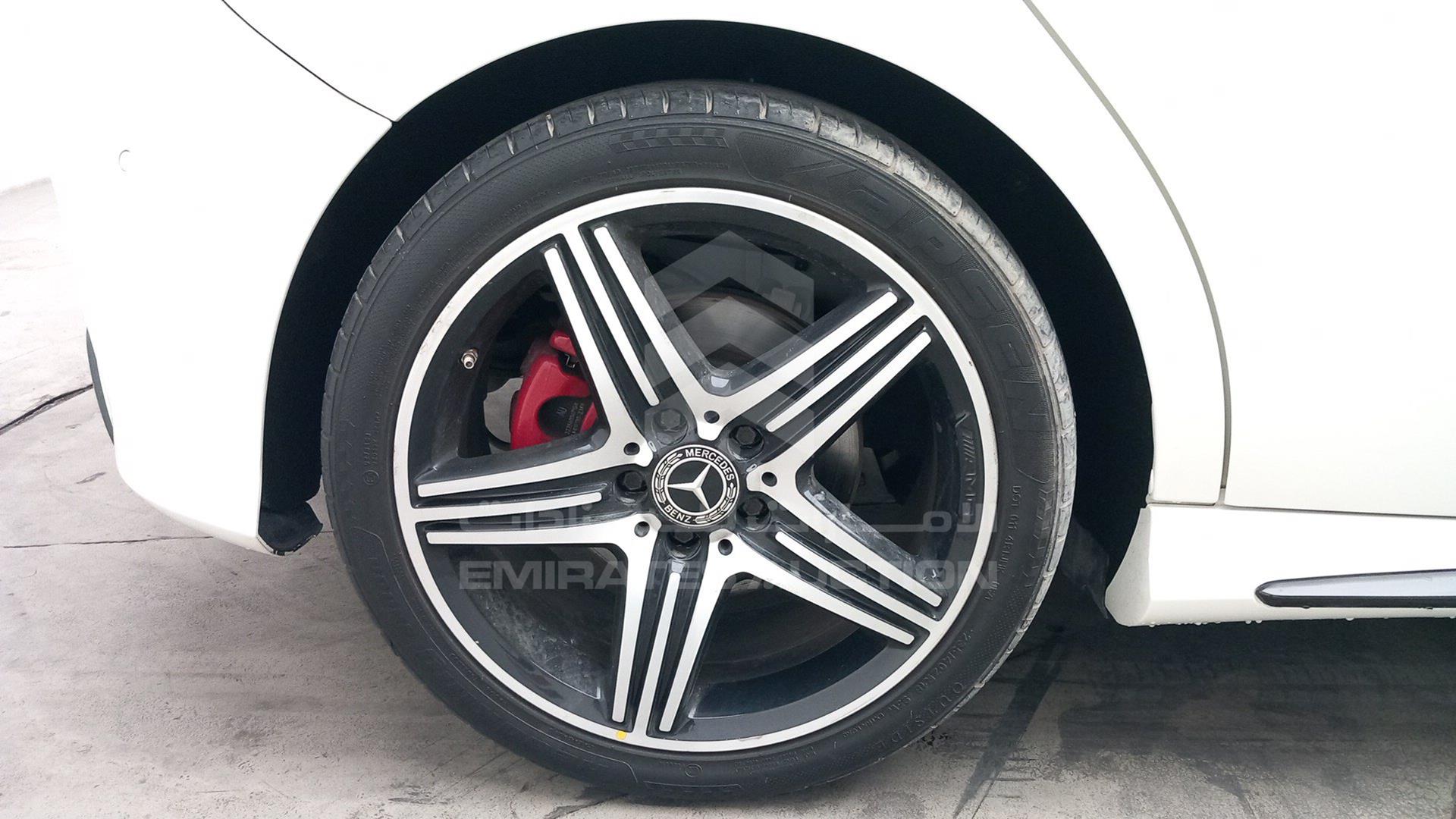 2018 MERCEDES A 250 VIN: WDDBF4EB4JJ702848
