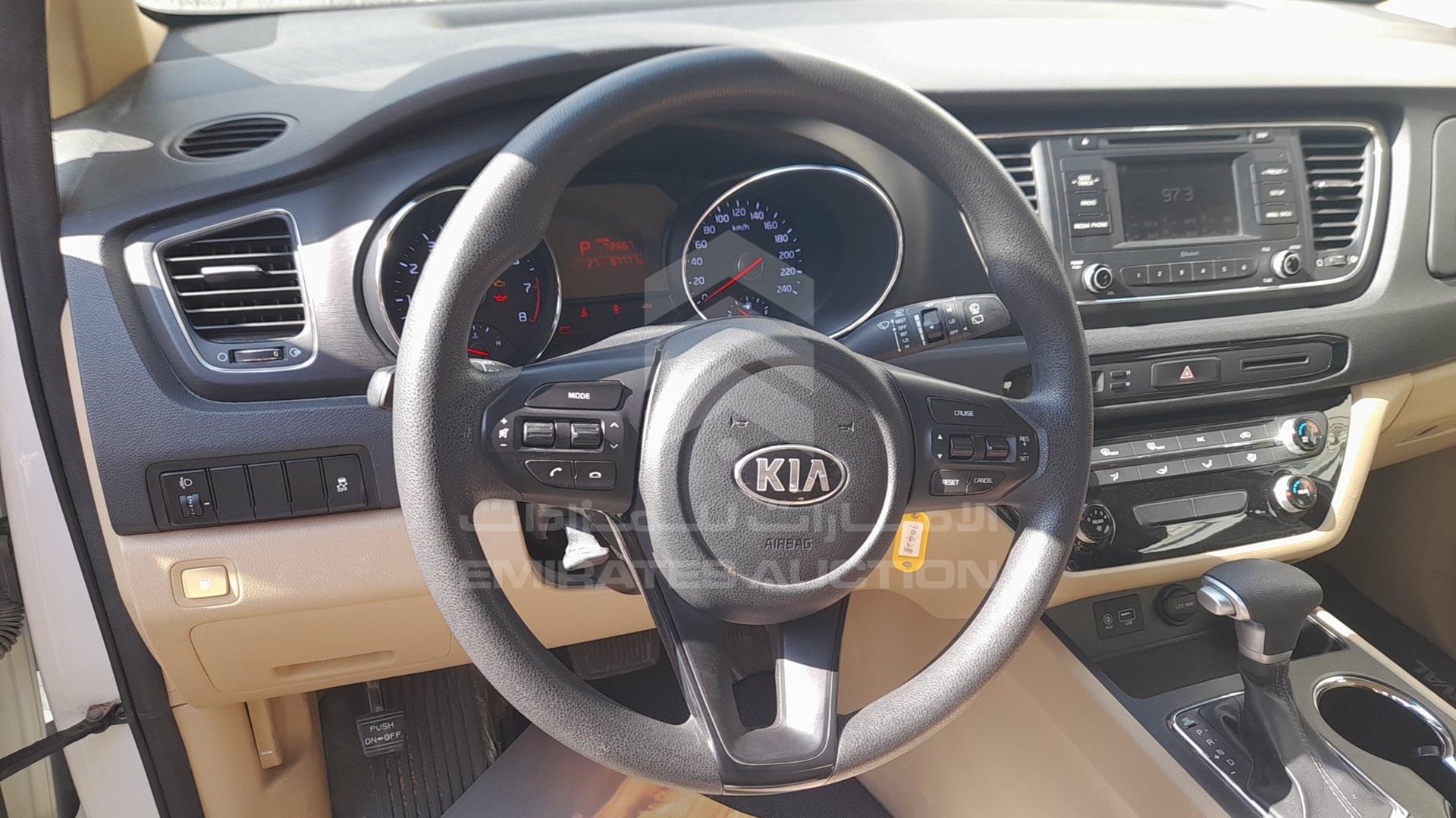 2020 KIA CARNIVAL VIN: KNAMB8126L6645485