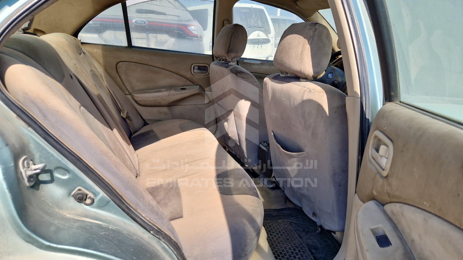 2002 NISSAN SUNNY VIN: JN1FN61C52W012932