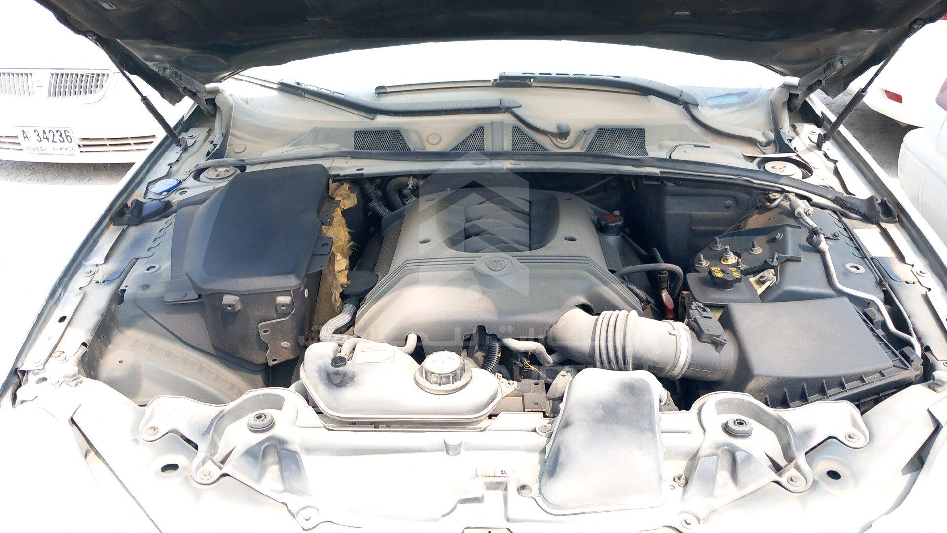 SAJAA06F09HR26198 - 2009 Jaguar XF - #429401