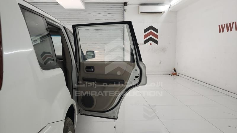 JN8BT0TY5EW001459 Auction: EmiratesAuction Lot: 408724 JN8BT0TY5EW001459 Nissan X-Trail 2014 ANTIQUE WHITE Photo 22