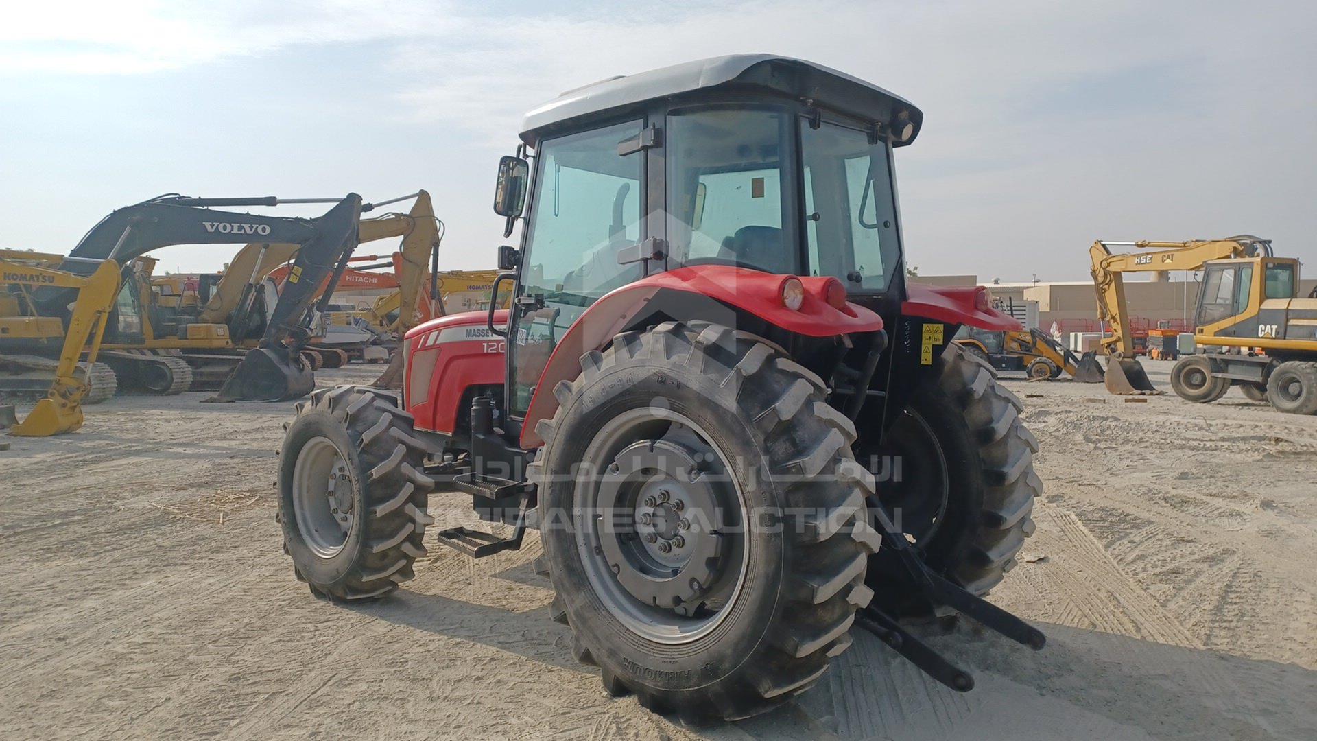 2018 MASSEY FERGUSON --- VIN: AGCM1204TC5052006