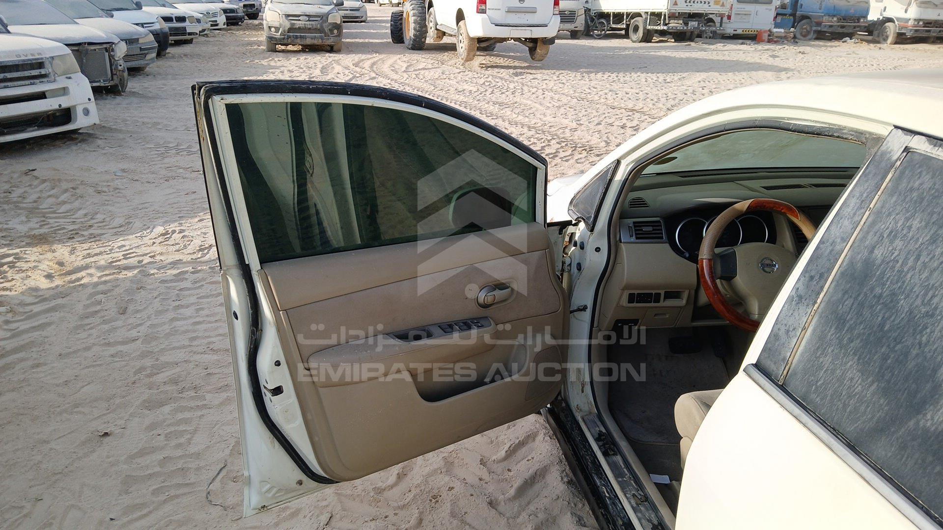 2008 NISSAN TIIDA VIN: JN1CC11C88T010565