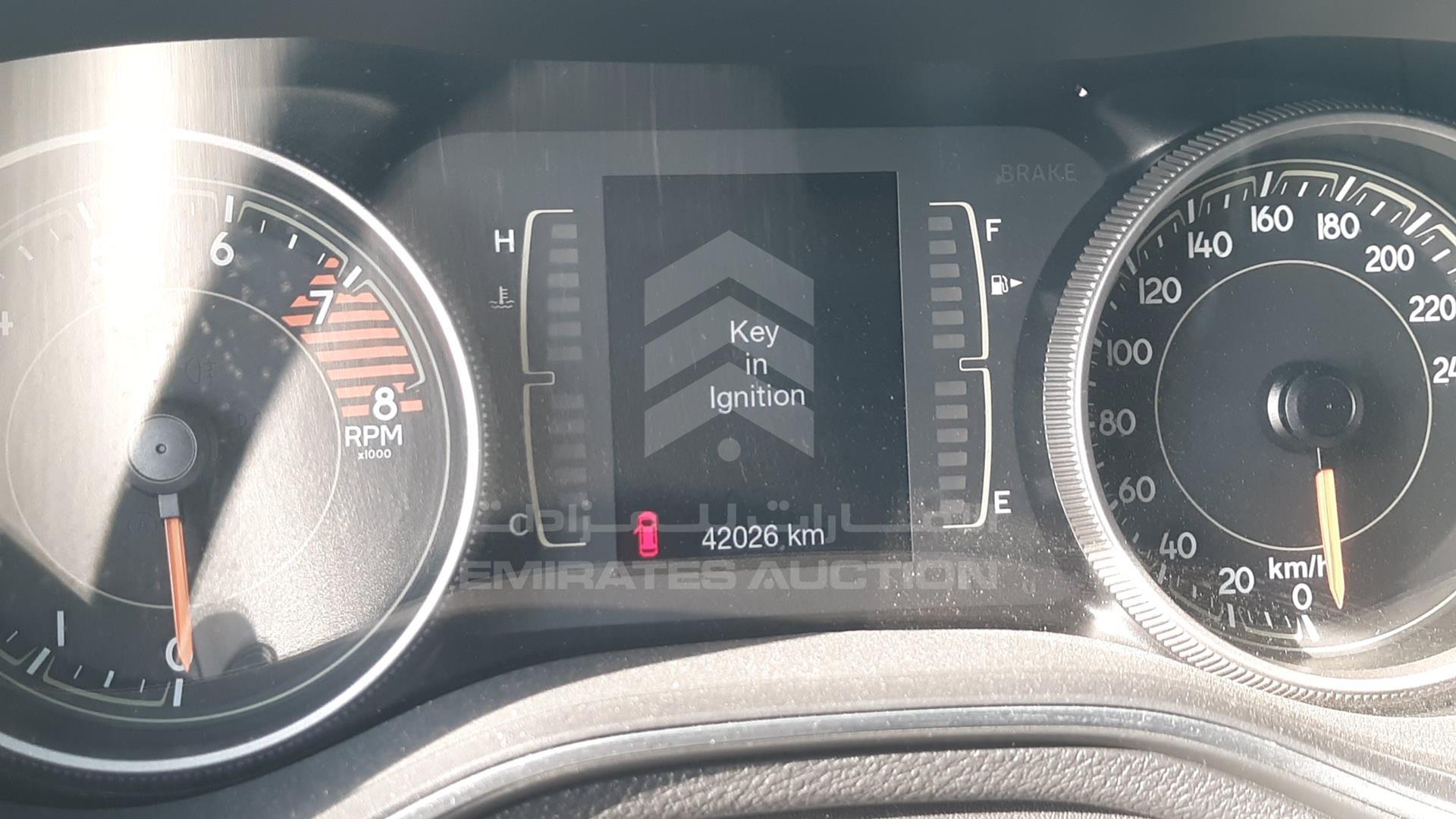 2019 JEEP CHEROKEE VIN: 1C4PJLAX4KD403712