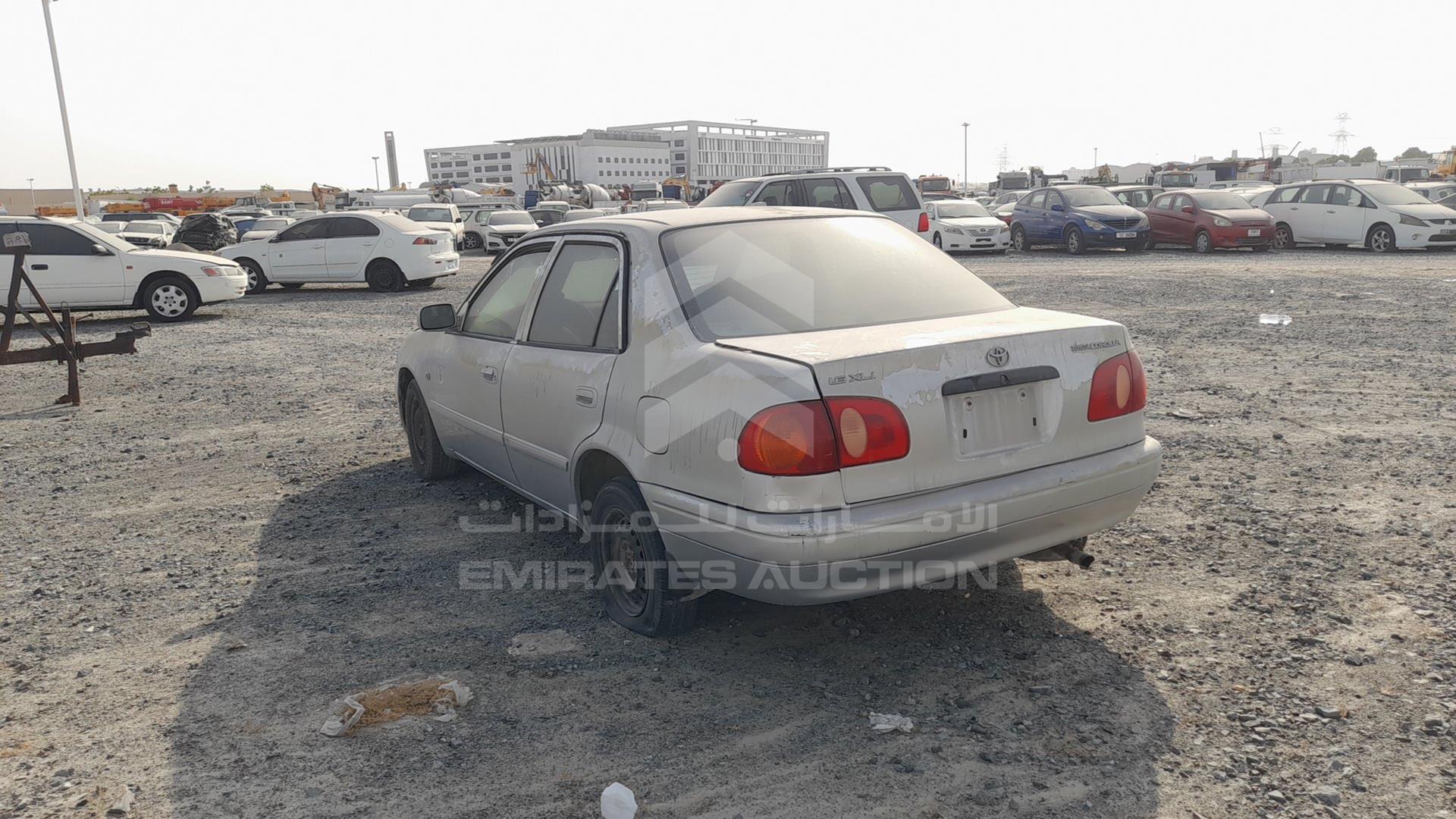 2000 TOYOTA COROLLA VIN: JT2BA13E7Y3091838