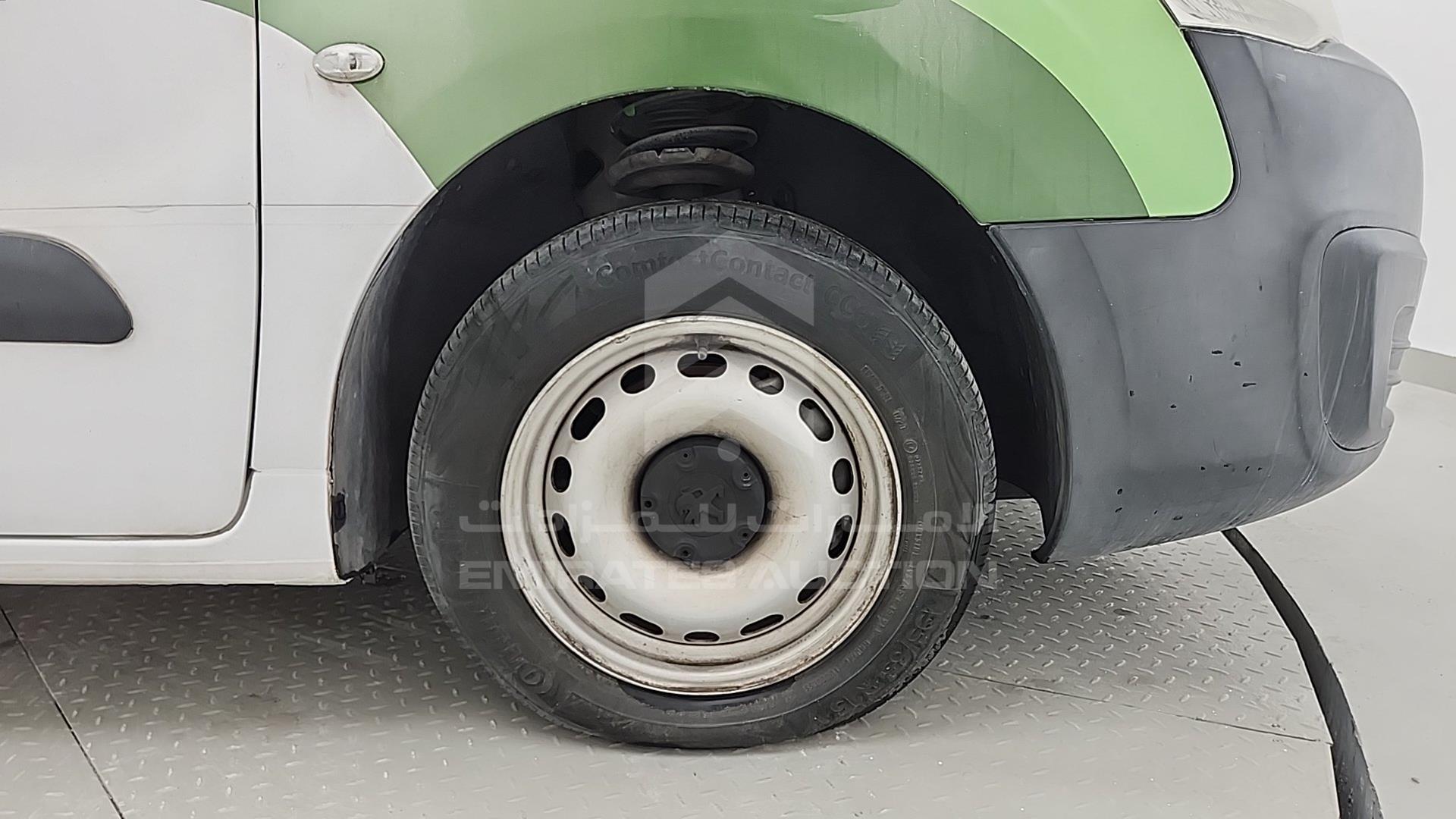 2018 PEUGEOT PARTNER VIN: VF37JNFUXJJ584167