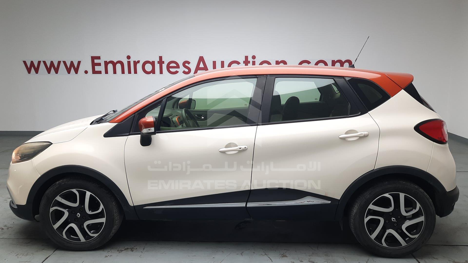 2015 RENAULT CAPTUR VIN: VF12RRHEXFW528782