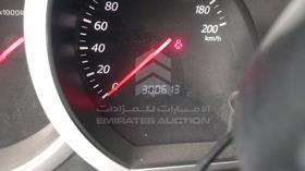 2007 Suzuki Grand Vitara — Odometer Reading — Photo 2 — Thumbnail