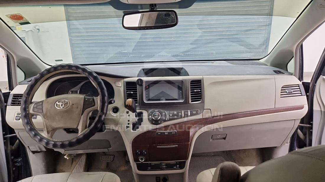 2012 Toyota Sienna — Full Dashboard View — Photo 18