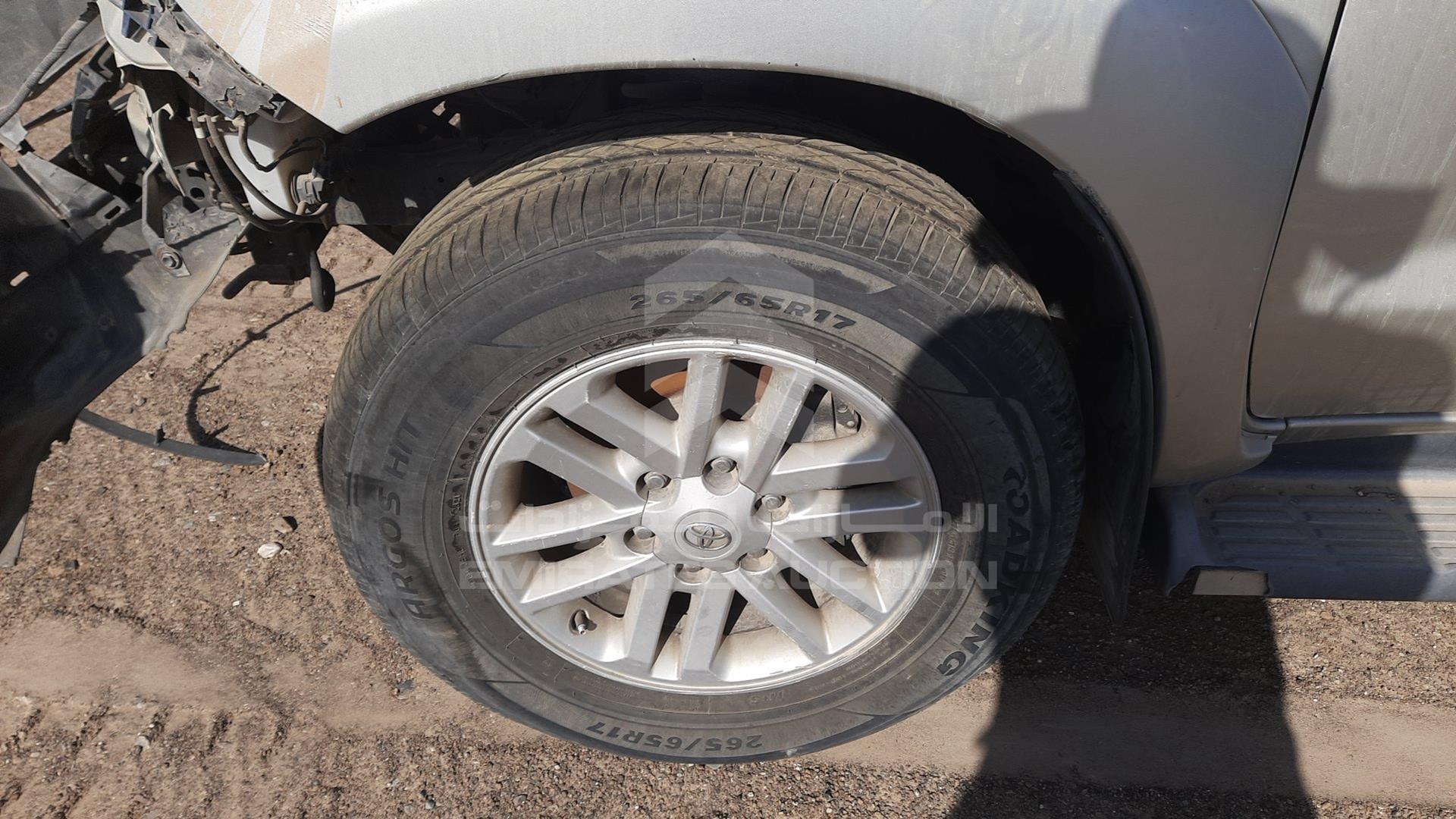 2014 TOYOTA FORTUNER VIN: MHFYX59G4E8061828