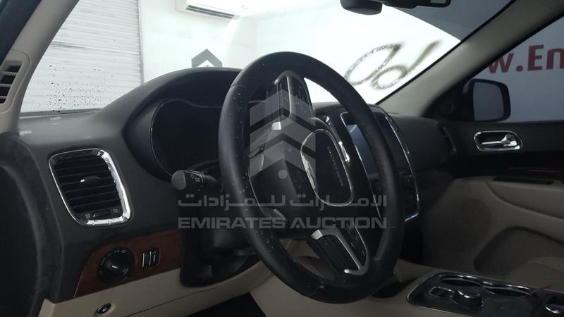 1C4SDJDTXFC864276 Auction: EmiratesAuction Lot: 405557 1C4SDJDTXFC864276 Dodge Durango 2015 WHITE Photo 11